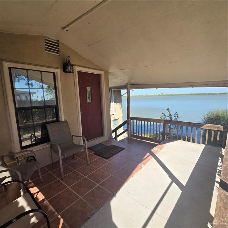 Photo 9 of 8238 Lago Vista Drive