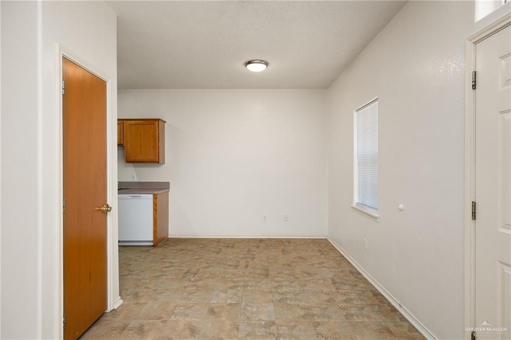 Photo 13 of 1603 Lexington Circle