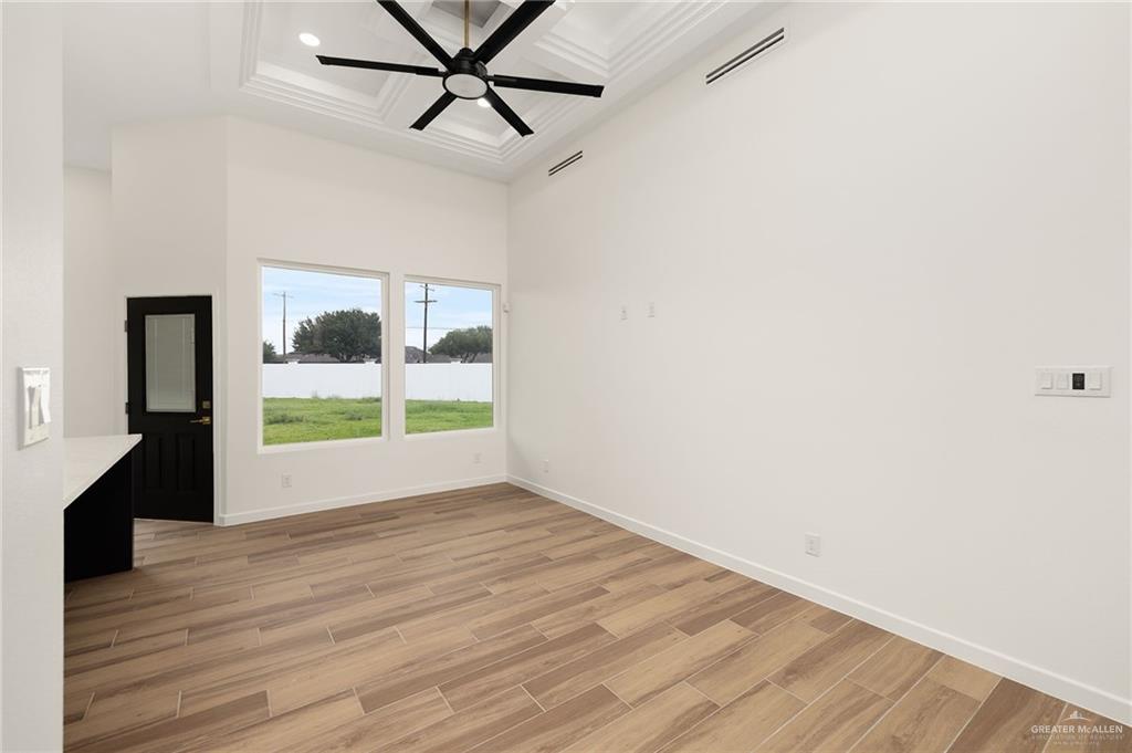 Photo 9 of 1100 Lorelai Drive