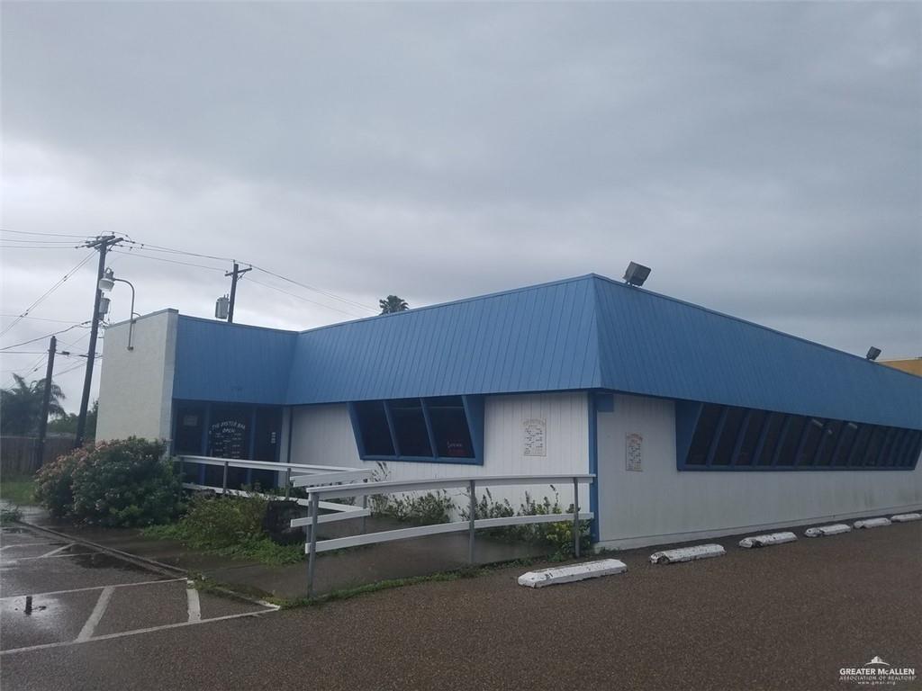 Commercial home at 1501 Business 83 Road, Weslaco, Texas