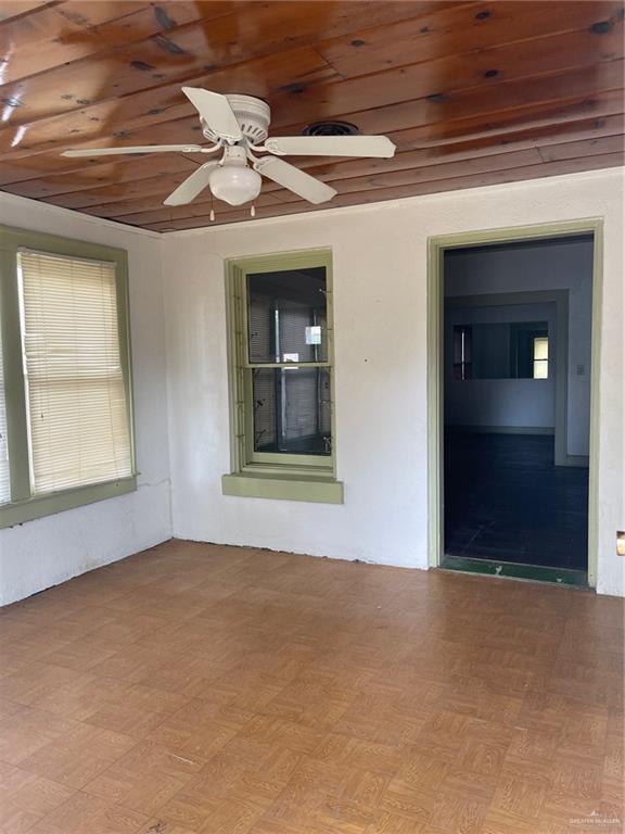 Photo 2 of 129 Jones Avenue