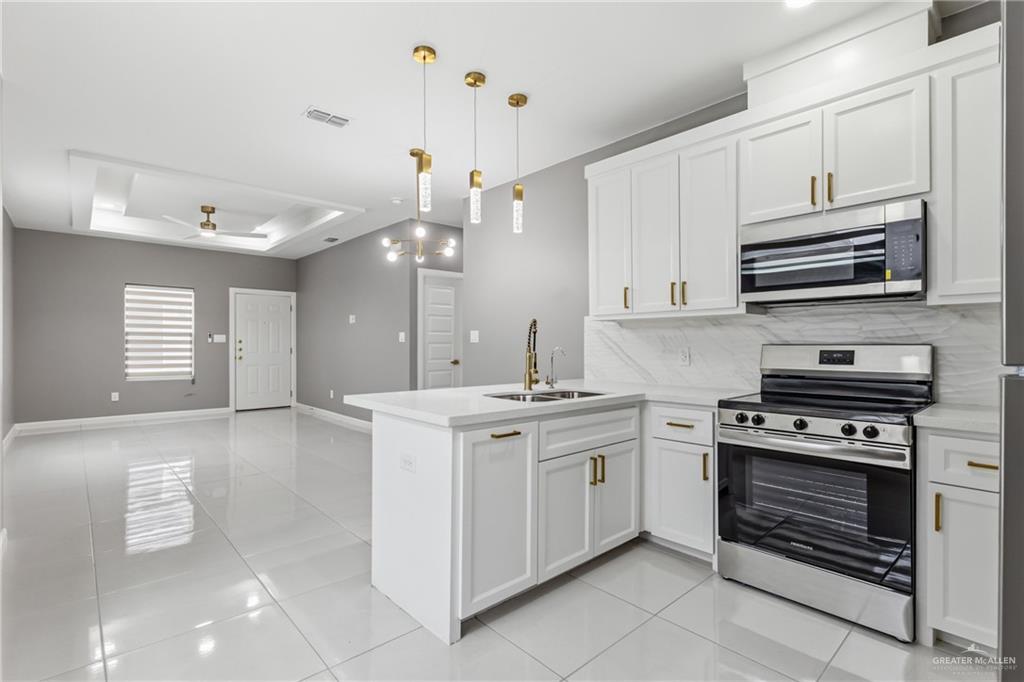Photo 8 of 1802 Violet Drive