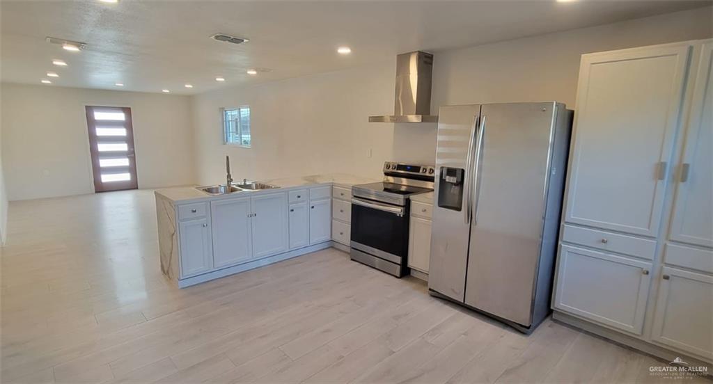 Photo 4 of 506 36th Street