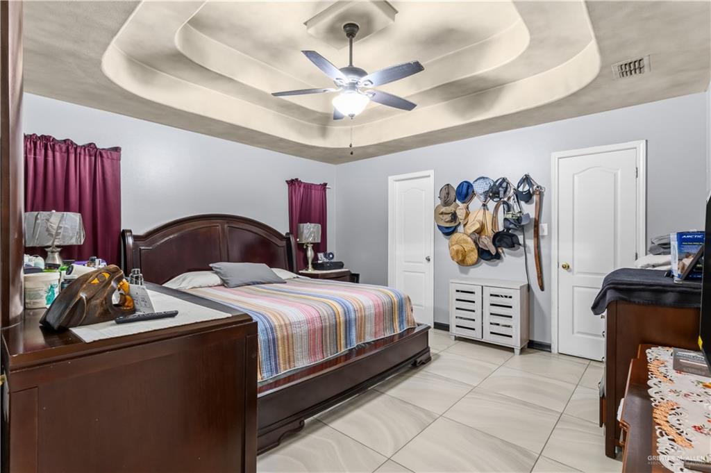 Photo 10 of 3512 Warbler Avenue