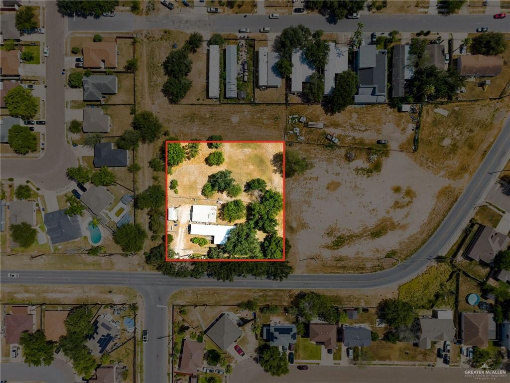 Photo 3 of 3301 Oxford Avenue