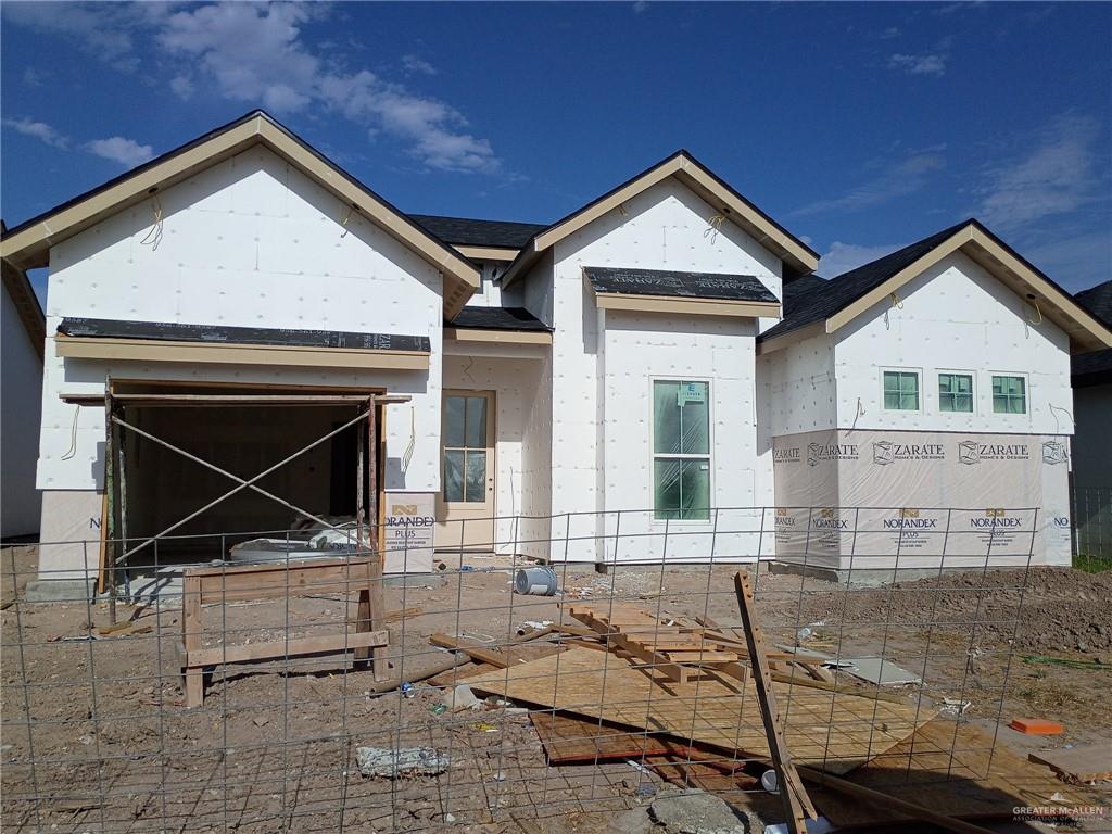 Single Family home at 405 Leon, Elsa, Texas