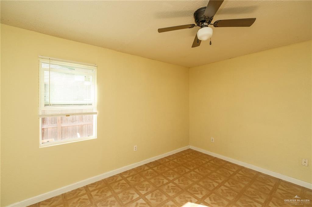 Photo 14 of 2033 Johnson Street