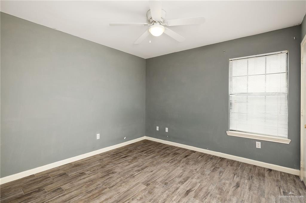 Photo 11 of 5033 Ibis Avenue