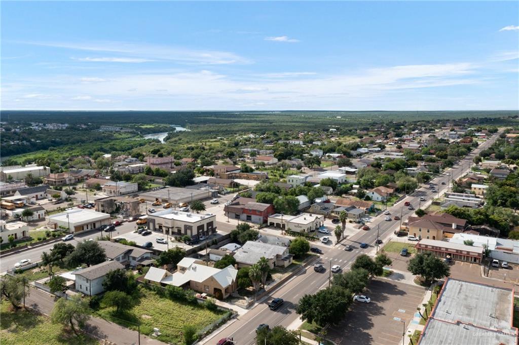 Photo 21 of 705 Garcia Street