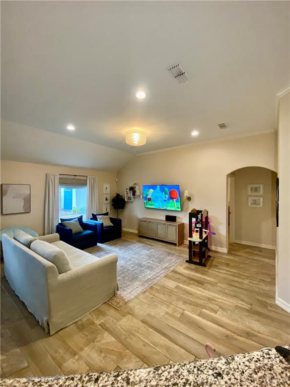 Photo 6 of 2306 Primrose Drive