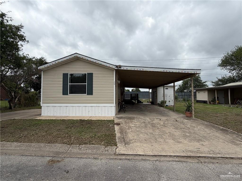 Photo 1 of 39 Blackhawk Avenue, Harlingen