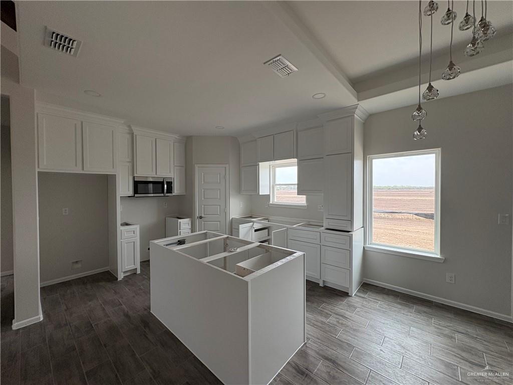 Photo 6 of 1518 Arden Street