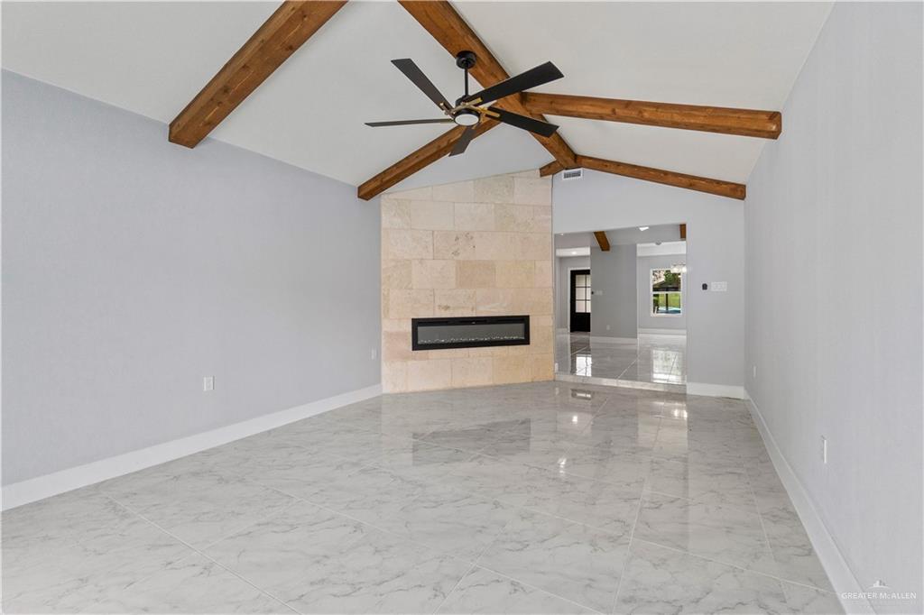 Photo 5 of 113 Hibiscus Avenue