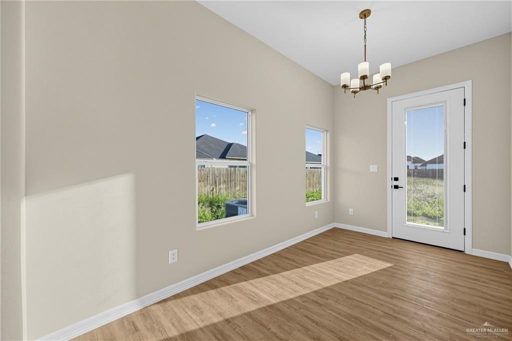 Photo 9 of 608 Dover Drive