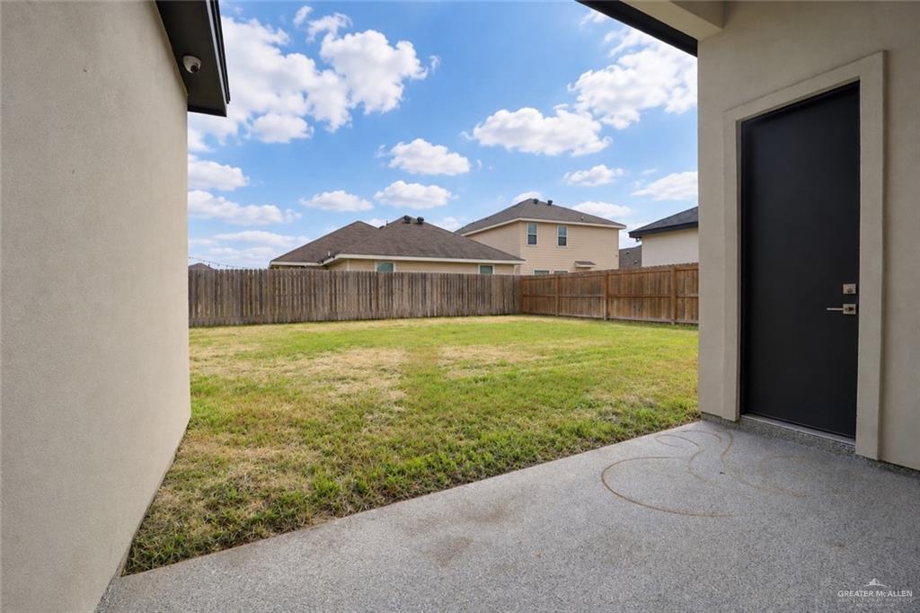 Photo 31 of 3909 Zenker Avenue