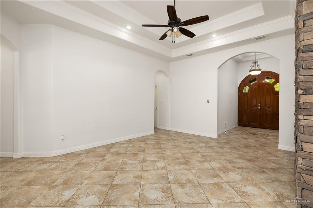 Photo 5 of 1515 Ragland Street