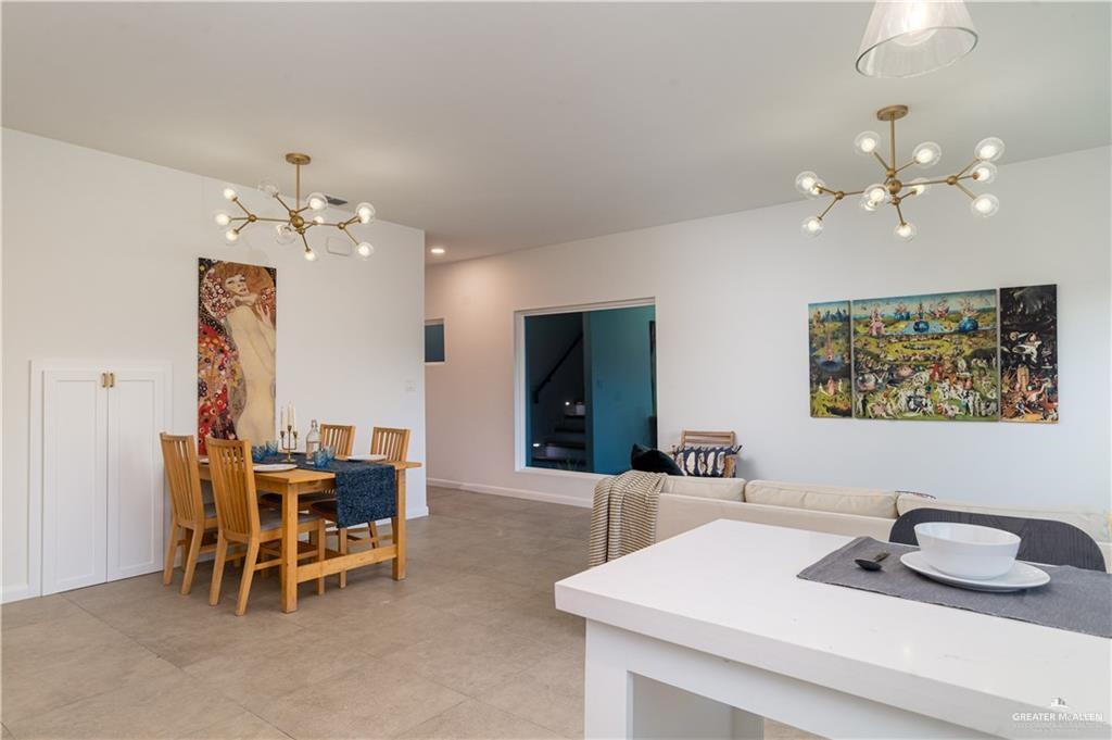 Photo 5 of 2613 Warbler Avenue