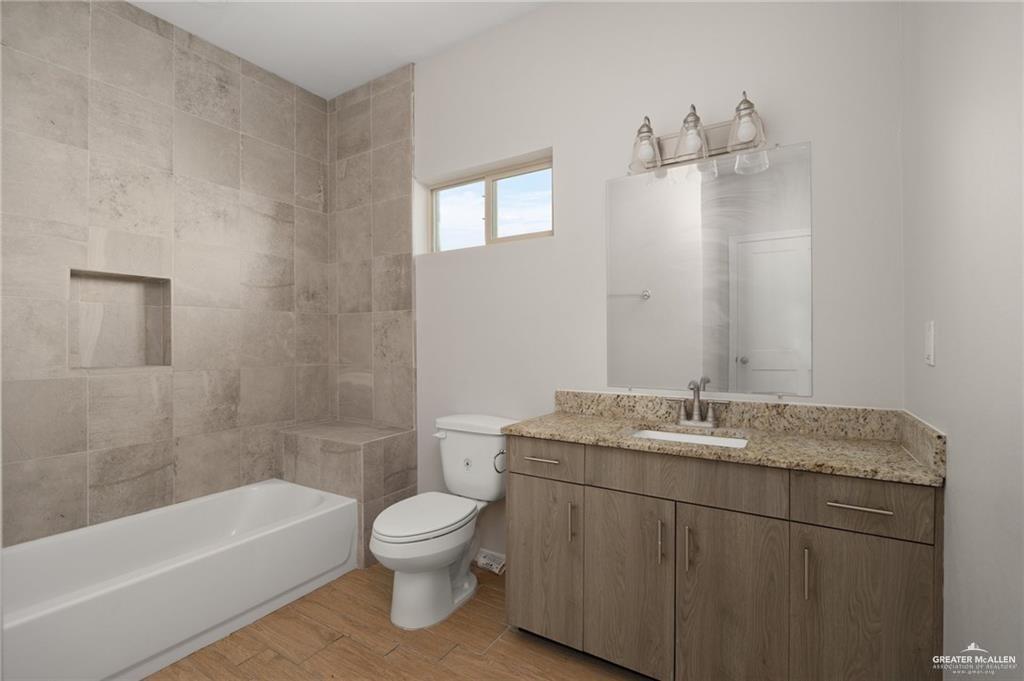 Photo 5 of 2708 Eisenhower Street #3