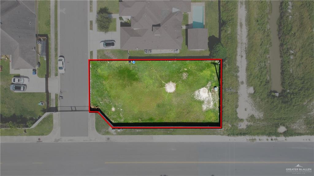 Photo 2 of 3800 Country Meadows North Drive