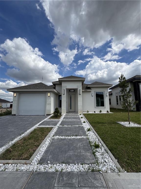 Photo 1 of 5904 Rayo Del Sol Street, Edinburg