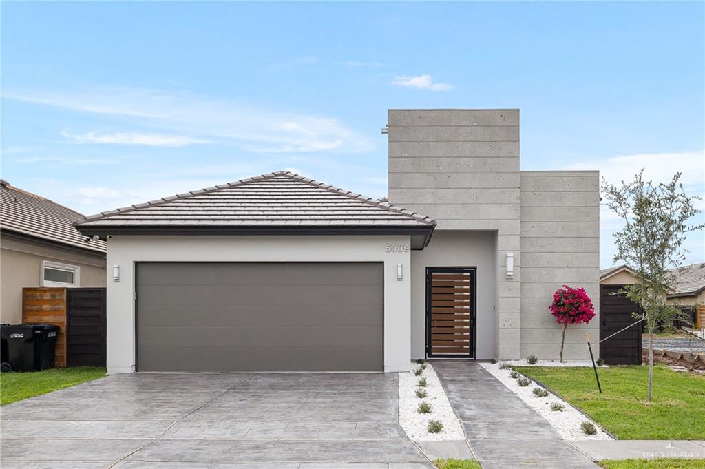 Photo 1 of 5009 Sonora Avenue, McAllen