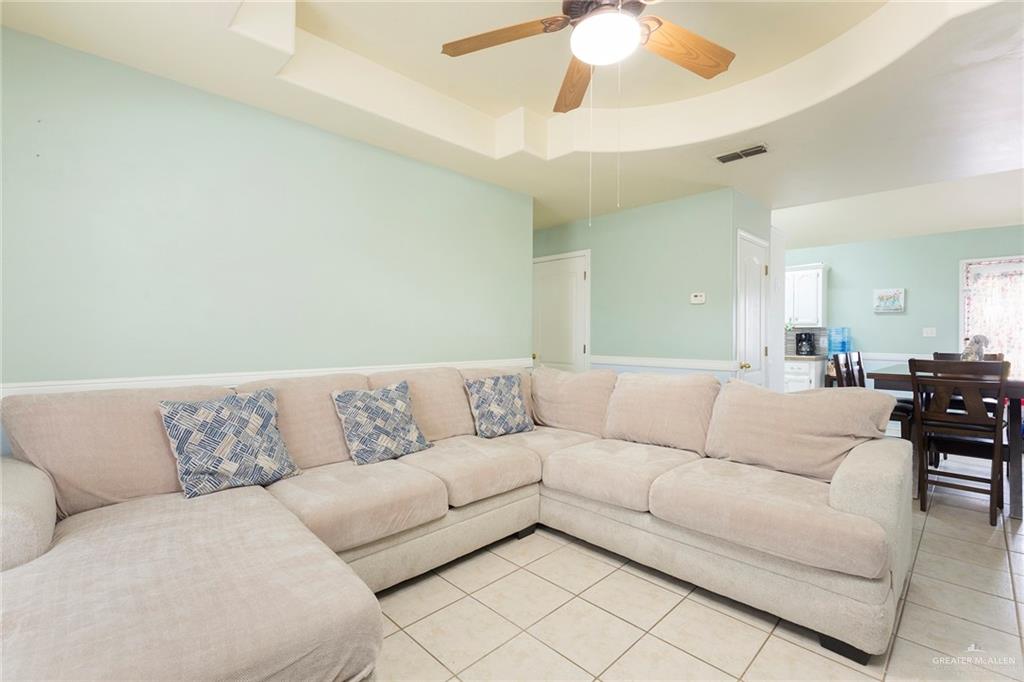Photo 4 of 1502 Diamond Avenue
