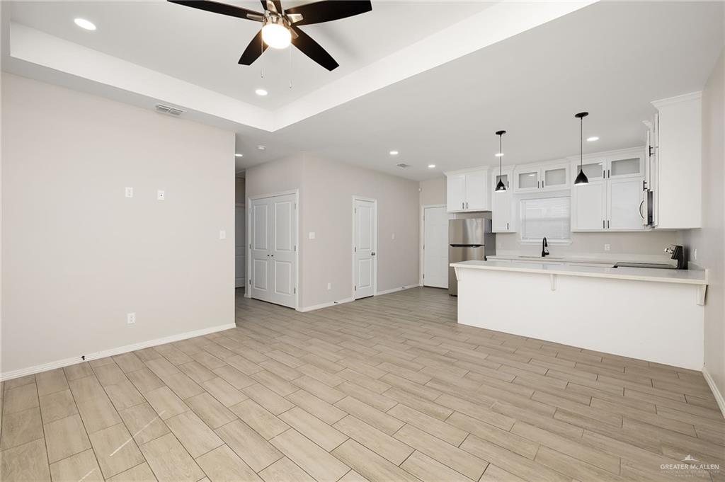 Photo 6 of 1635 Playa Drive