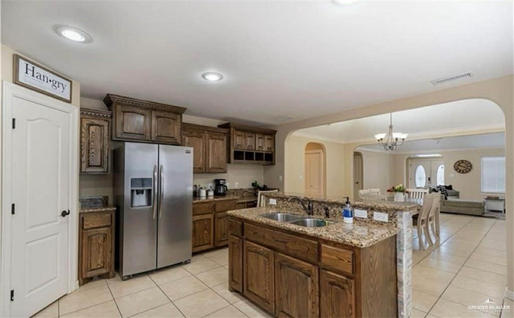 Photo 4 of 4517 Quail Avenue