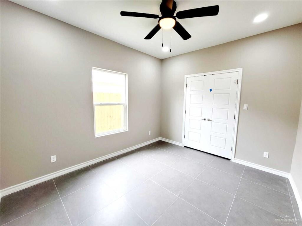 Photo 9 of 5901 Puffin Avenue #1