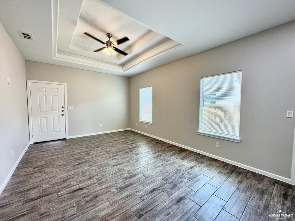 Photo 9 of 1011 Starr Street