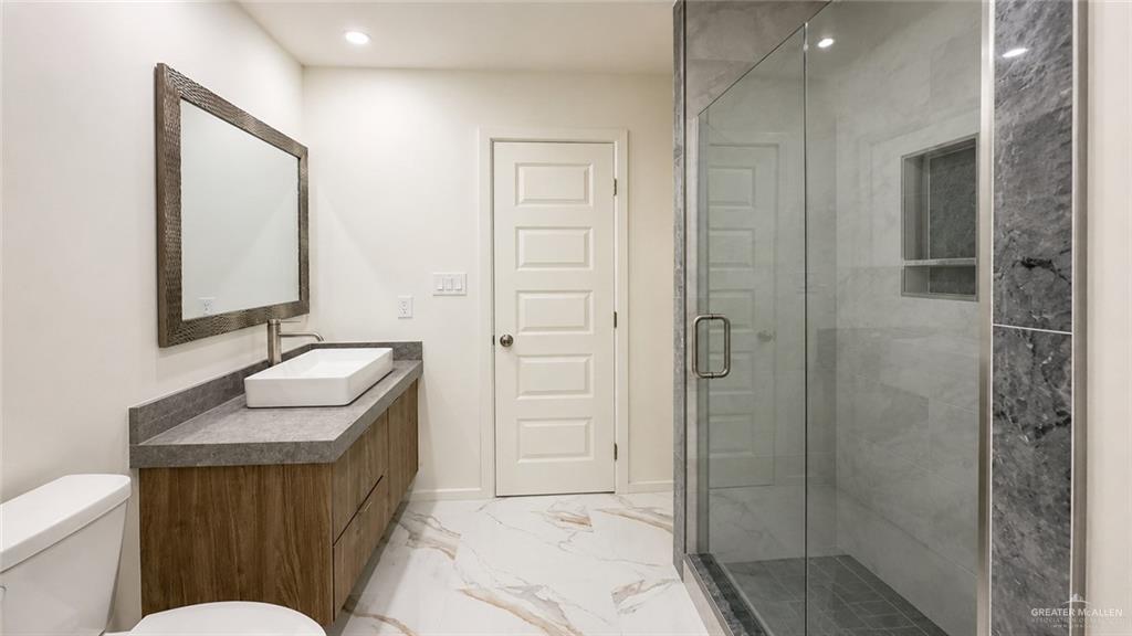 Photo 10 of 214 Barcelona Drive