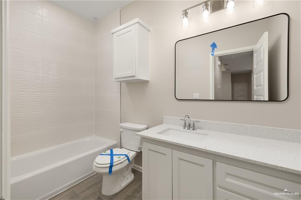 Photo 28 of 2704 Harrison Avenue #1