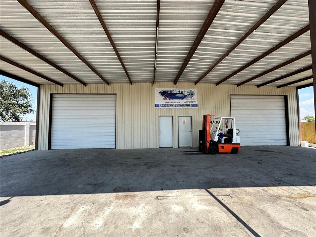 Photo 8 of 1717 La Homa Road