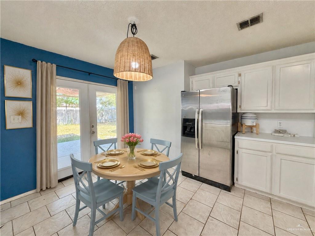 Photo 8 of 3504 Amaretto Drive