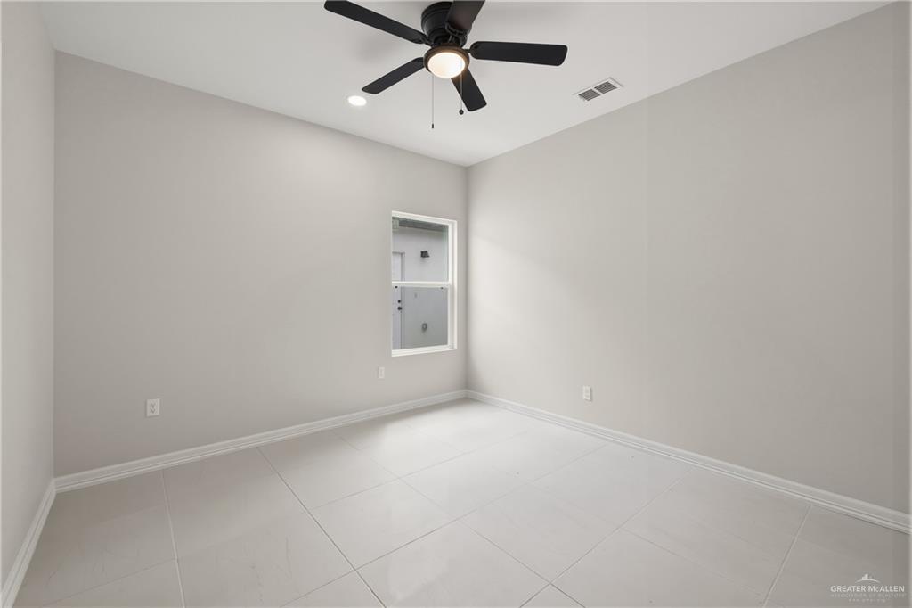 Photo 24 of 4301 Heron Avenue #12