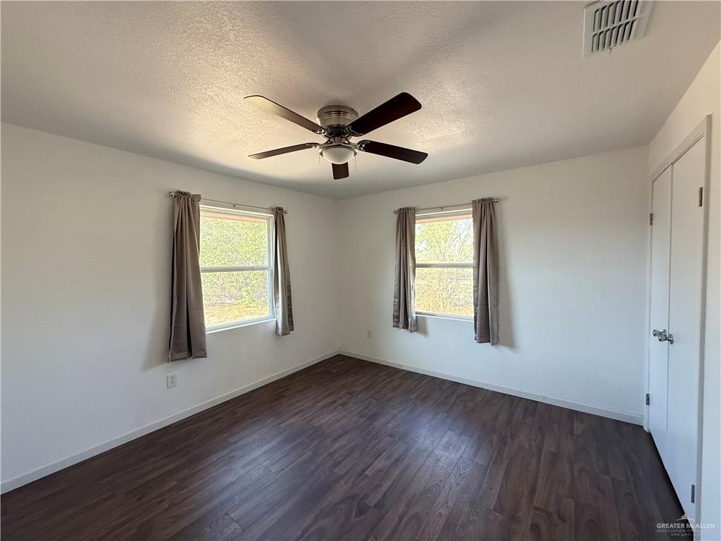 Photo 7 of 415 Edinburg Avenue #107