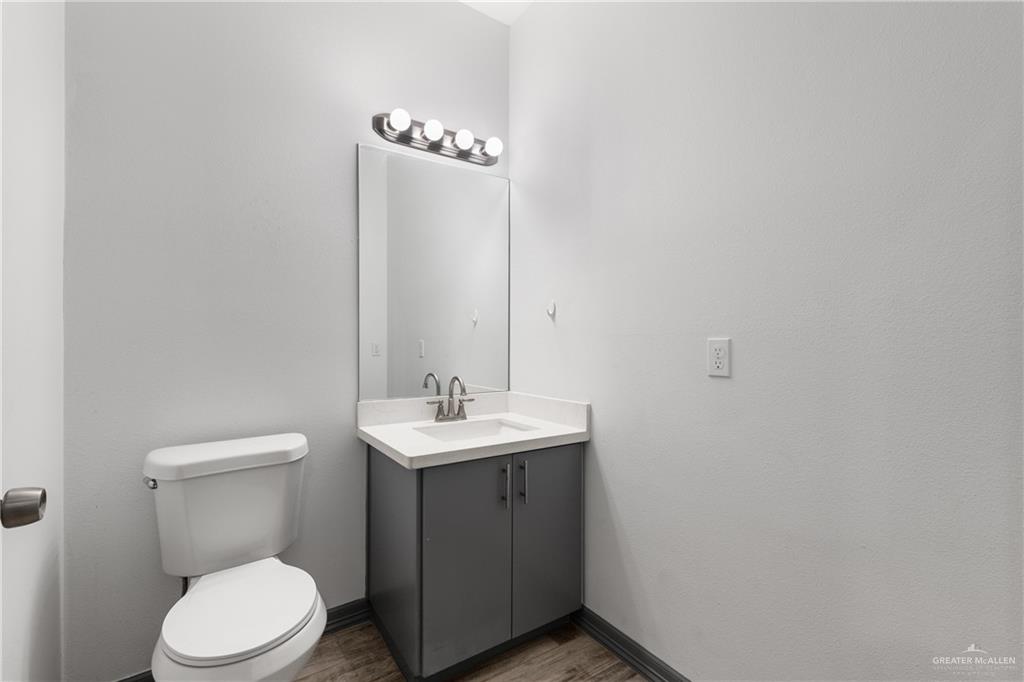 Photo 19 of 9725 Alexis Avenue