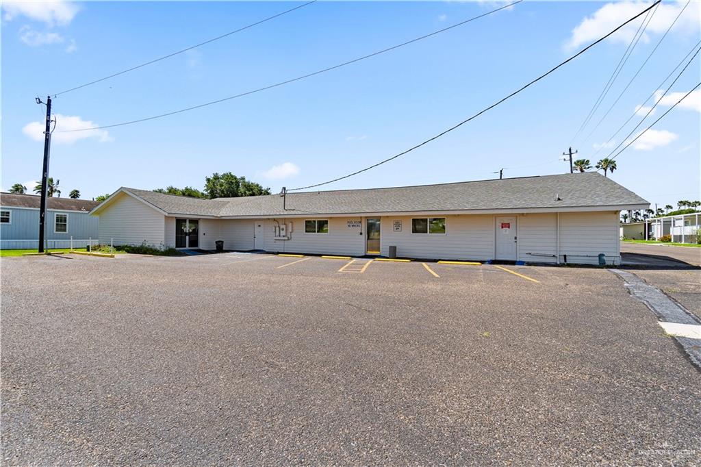Photo 3 of 2072 Cordoba East
