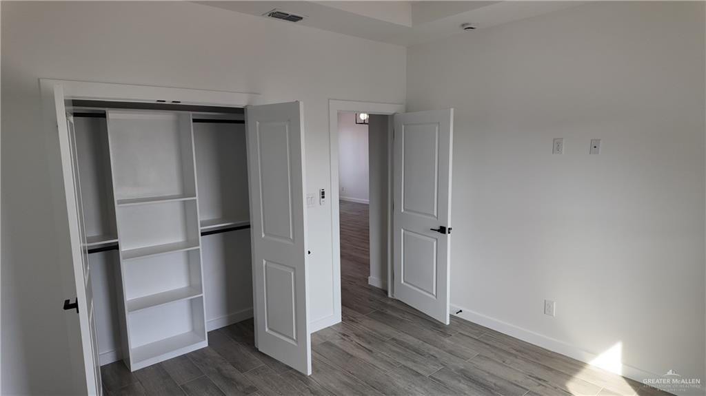 Photo 8 of 909 41st Street