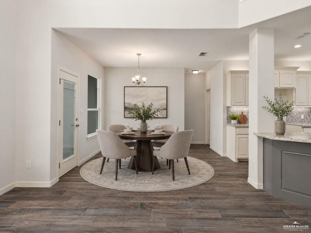 Photo 11 of 4628 Estancia Parkway