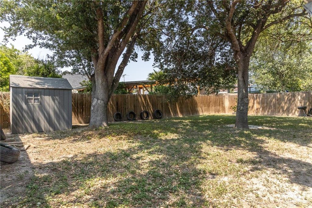 Photo 25 of 2203 Coma Avenue