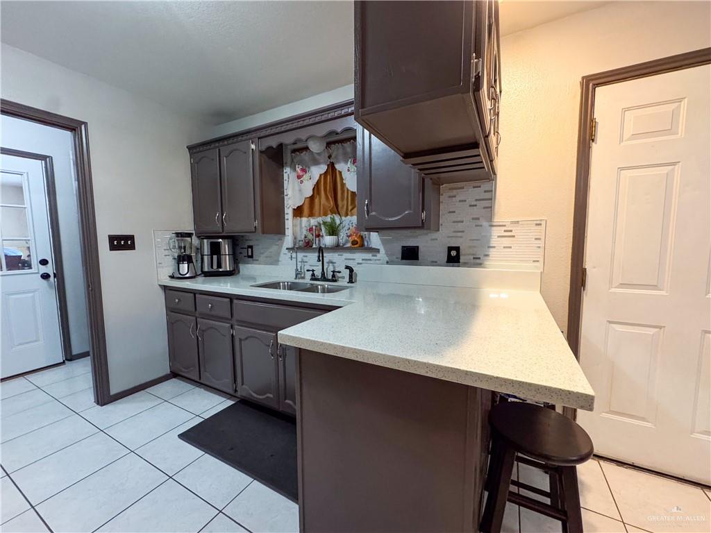 Photo 5 of 1205 Quartz Street