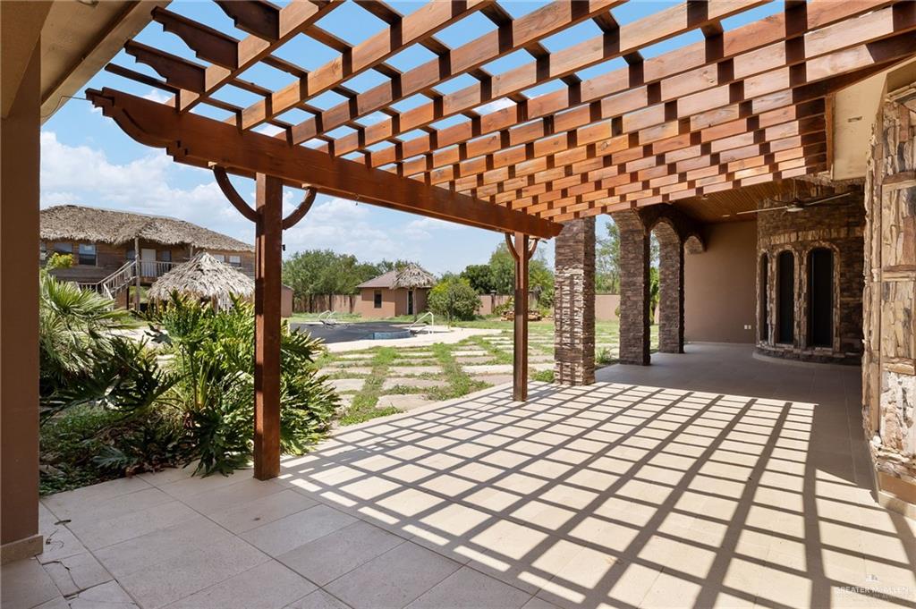 Photo 27 of 22111 Uresti Road