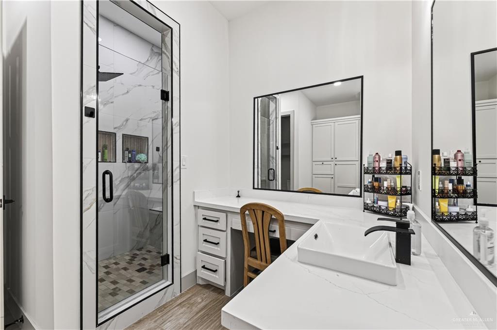 Photo 12 of 903 Green Valley Drive