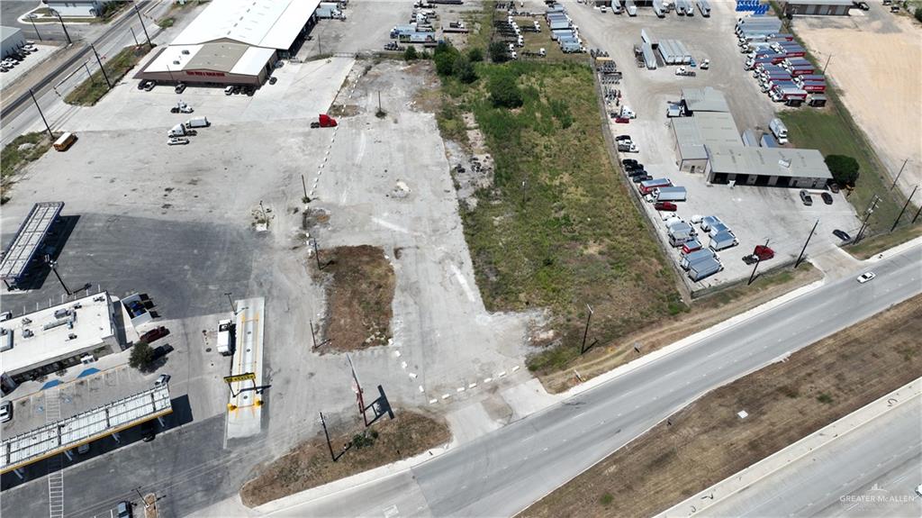 Photo 6 of 8755 Interstate Highway 10