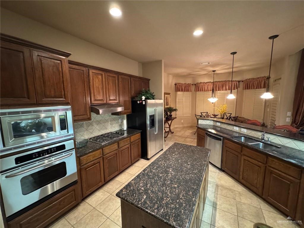Photo 6 of 25346 Estancia Circle