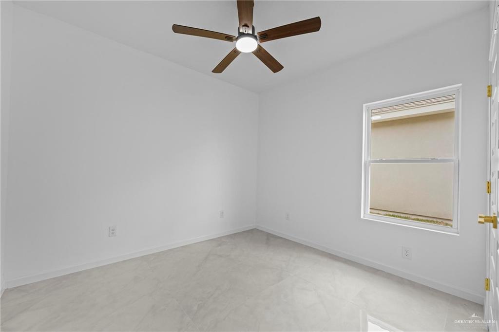 Photo 12 of 5801 Gira Del Sol Street