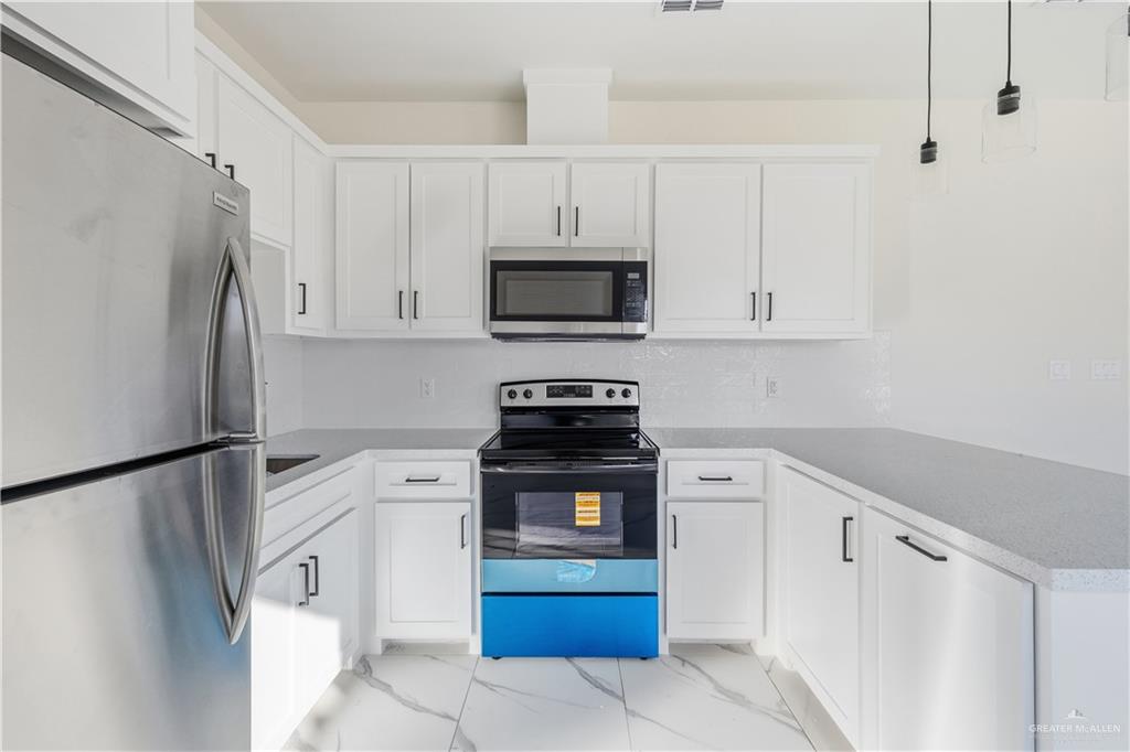 Photo 7 of 1324 Abesam Avenue #3