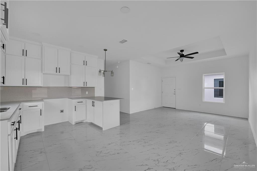 Photo 4 of 11403 24th Street