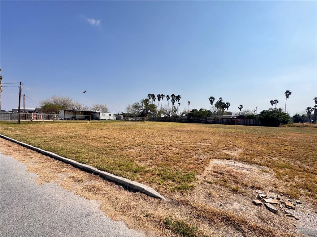 Photo 10 of 10908 Cantu Drive